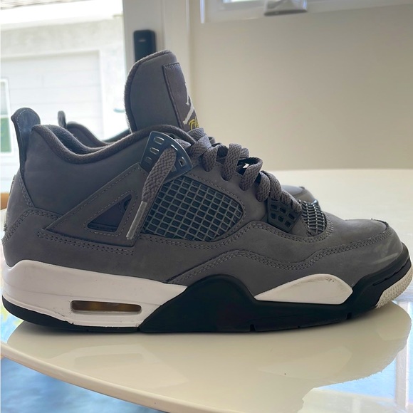 AIR JORDAN 4 COOL GREY SIZE 7.5 MENS
